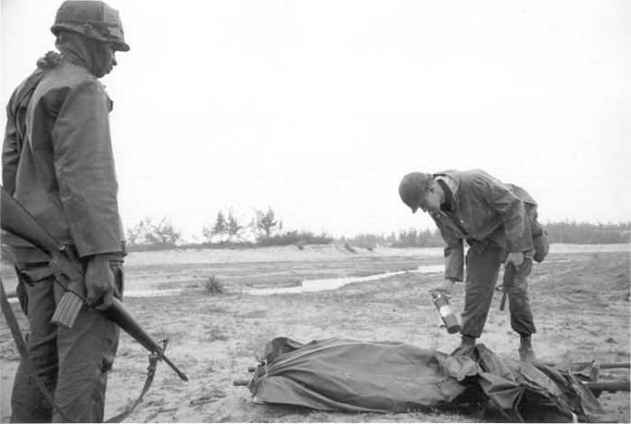 66-19032 at the crash site in the Republic of Vietnam.