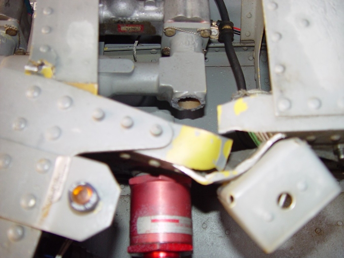 July 2002: A closer look at the fractured fuel fitting.