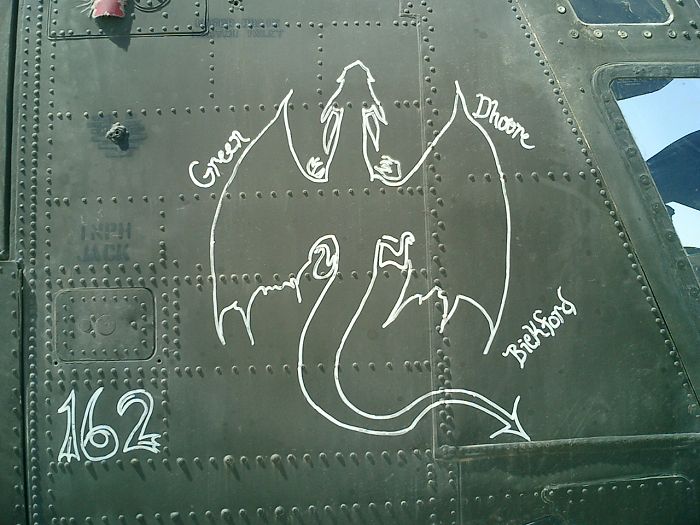 The nose art of 89-00162 in the Iraqi desert during Operation Iraqi Freedom.