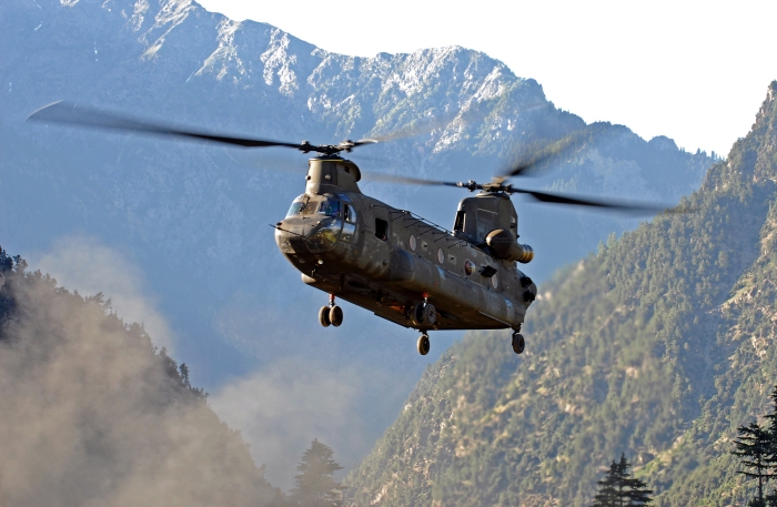 Task Force Denali CH-47D Chinook helicopter 90-00192 comes in for a landing at Kalam, a landing zone in flood-affected Swat valley, Khyber Pakhtunkhwa region, Pakistan.