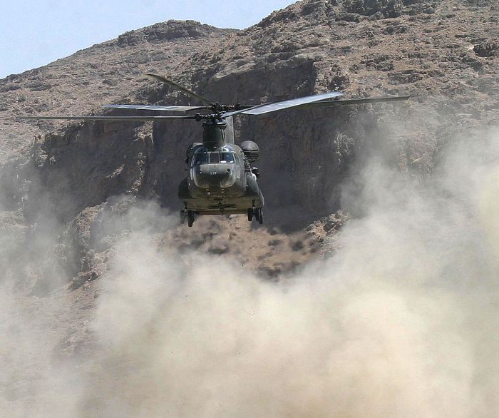 19 May 2005: 91-00237, an Army CH-47D Chinook helicopter, supporting the 22nd Marine Expeditionary Unit (Special Operations Capable), lands in Oruzgan Province, Afghanistan.