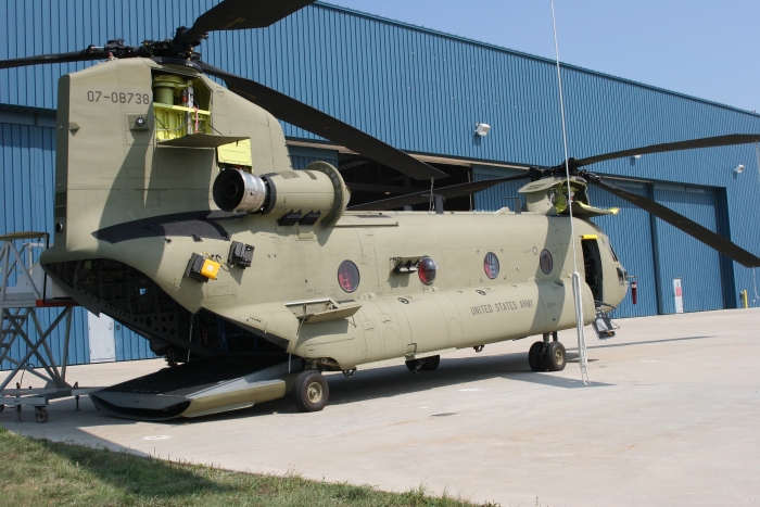 6 August 2010: CH-47F Chinook helicopter 07-08738 receives some final maintenance and MWO installations at Millville Airport (KMIV), New Jersey, prior to delivery to the gaining unit.