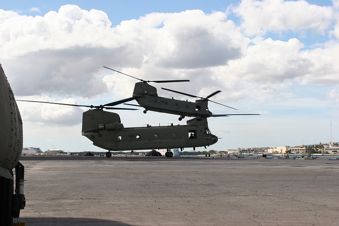 20 November 2010: CH-47F Chinook helicopters 07-08735 and 07-08736 depart the dock at Pearl Harbor.