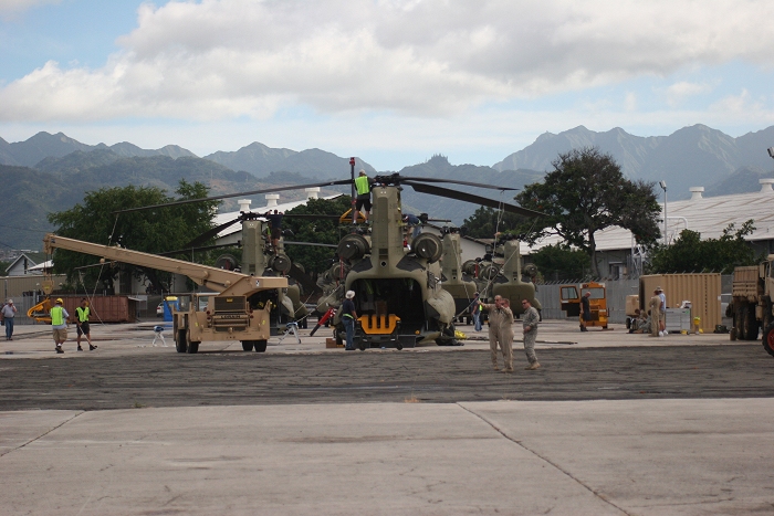 19 November 2010: Boeing Mechanics prep CH-47F Chinook helicopters for the flight from Pearl Harbor to Wheeler Army Airfield.